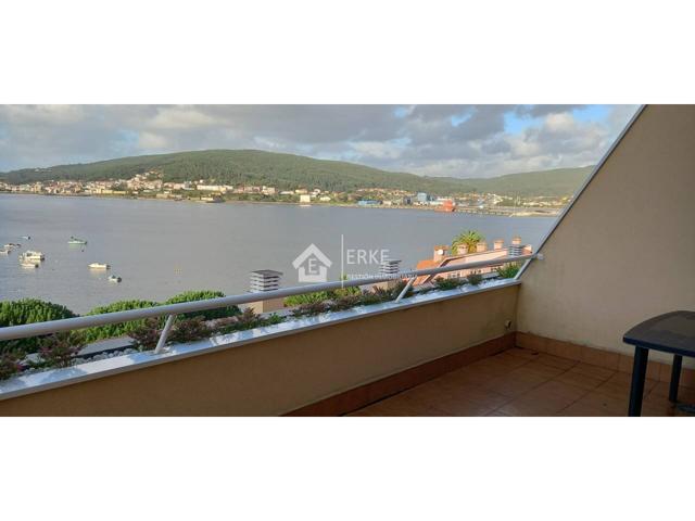 Apartamento en alquiler en Corcubión photo 0