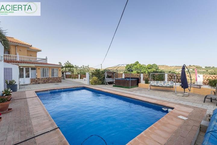 GR3877 - Caniles - chalet independiente de 4 dormitorios con piscina photo 0