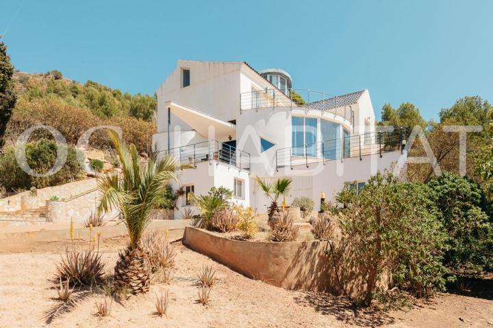 Chalet en venta Los Monasterios photo 0