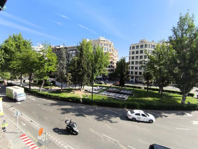 Piso en venta en Zaragoza de 137 m2 photo 0