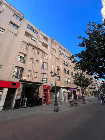 SE VENDE PISO EN LA AV DE ESPAÑA (PONFERRADA) photo 0