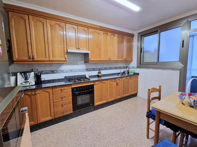 Piso En venta en Juzgados-Tahona, Novelda photo 0