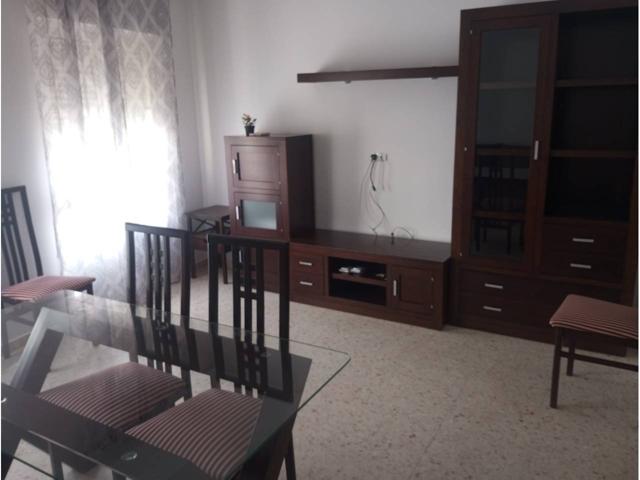 Alquiler de estrupèndo piso en centro Historicoi de Almendralejo photo 0