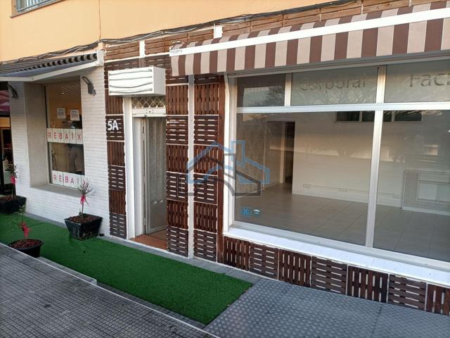 LOCAL EN PASEO MARITIMO DEL TEMPLE-CAMBRE. photo 0