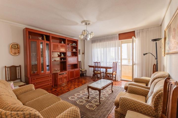 Piso en venta en Santander photo 0
