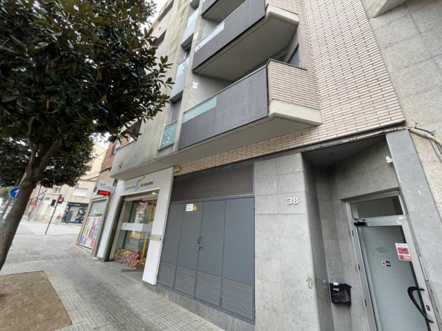 PISO DE 1 HABITACION DE VPO (PROTECCION OFICIAL) EN ZONA ESCUELAS DE TERRASSA photo 0