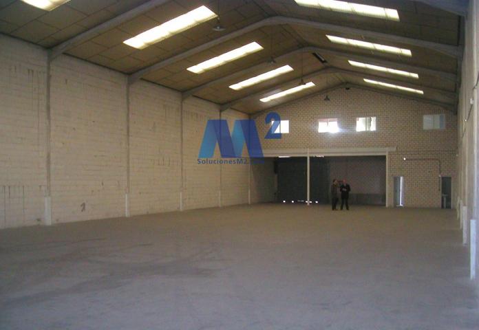 Naves Industriales en Algete photo 0