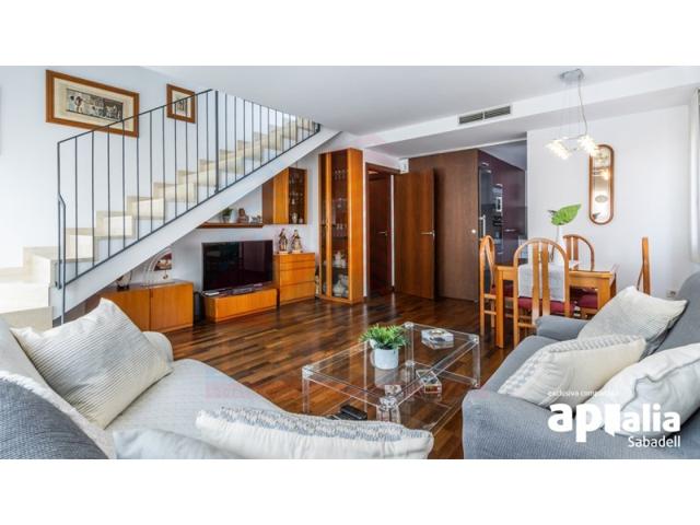 Dúplex En venta en Creu Alta, Sabadell photo 0