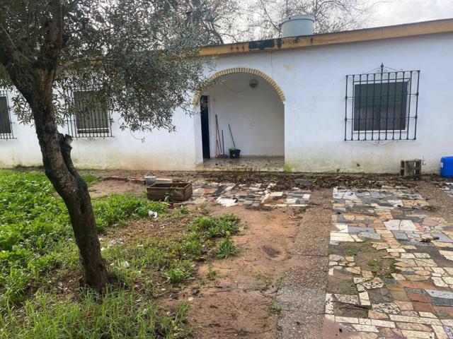 Villa En venta en Urb. Santa Emilia, 2, Alcala De Guadaira photo 0