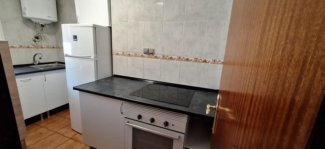 Piso de 2 habitaciones en Lucero photo 0