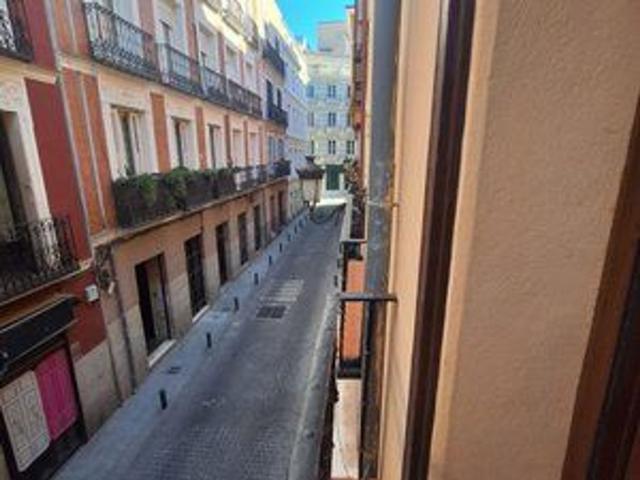 Piso En alquiler en Calle De Santa Polonia, Centro, Madrid photo 0