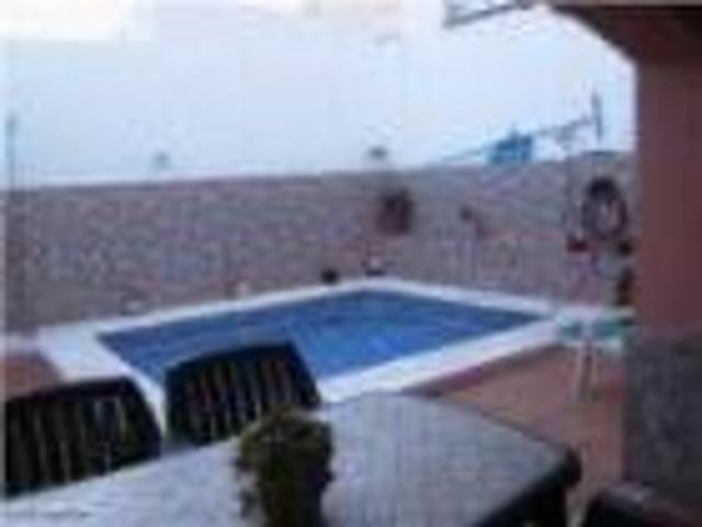 Adosado en la Collada con piscina privada photo 0