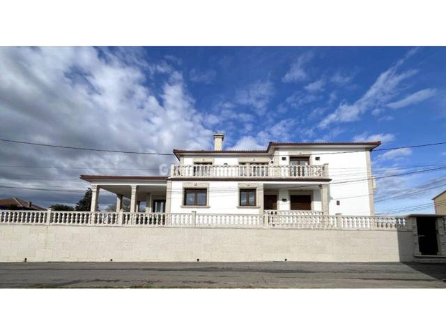Chalet en venta en Aducil photo 0