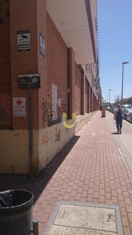 LOCAL COMERCIAL EN ALQUILER - MADRID photo 0