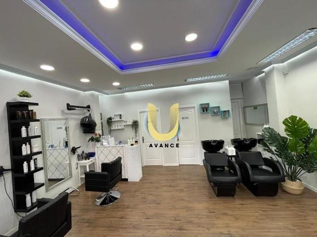 ALQUILER Y TRASPASO DE PELUQUERÍA - SALÓN DE BELLEZA EN LEGANÉS - MADRID photo 0