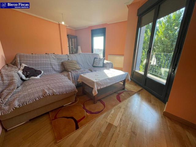SE VENDE DUPLEX EN LA VIRGEN DEL CAMINO photo 0
