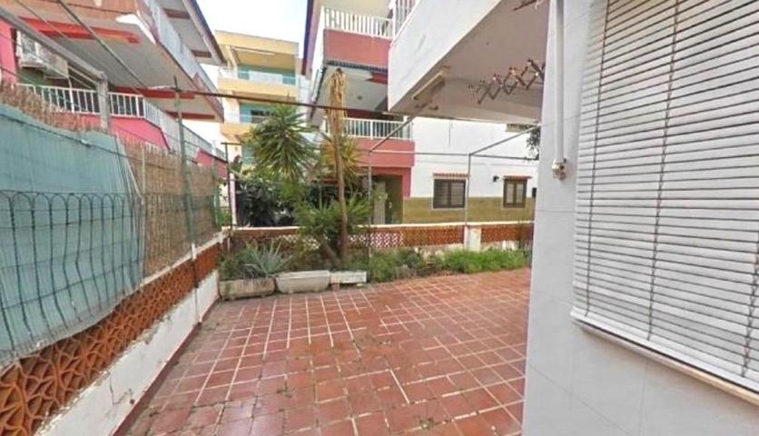 Apartamento en planta baja con terraza 70 M2 Playa de Oliva (Aigua Blanca), idóneo para familias. photo 0