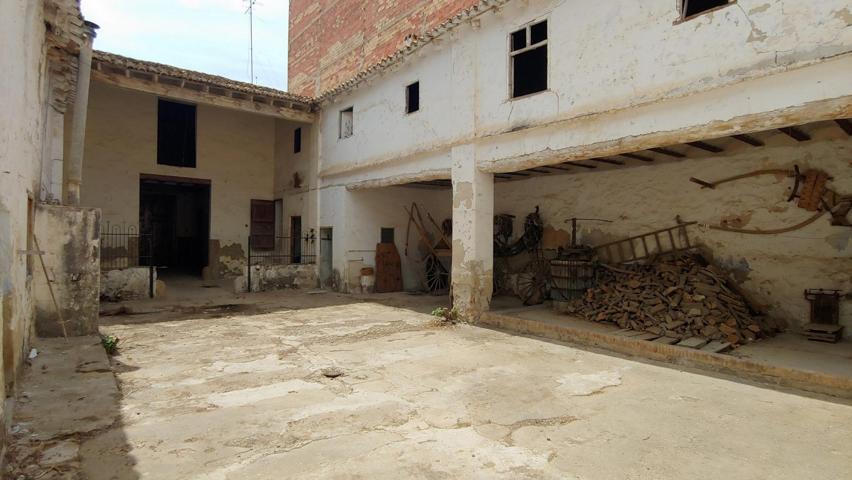 Casa de pueblo en venta Benaguacil photo 0