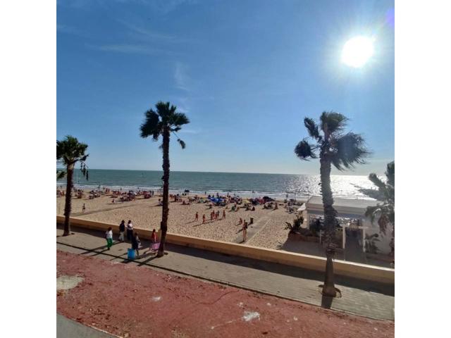 ¡¡¡IMPRESIONANTE CHALET EN PRIMERA LÍNEA DE LA PLAYA DE REGLA!!! photo 0