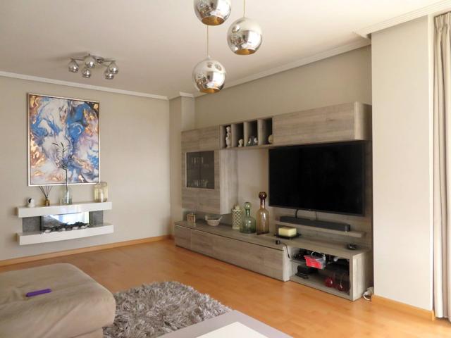 Piso En venta en La Lastra, León photo 0