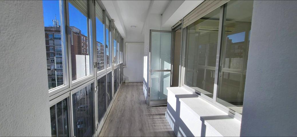 Exclusivo piso en Príncipe de Vergara photo 0