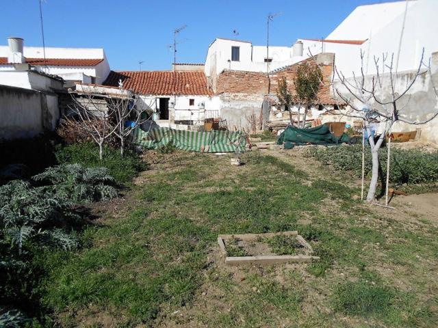 Casa en Venta en Santa Marta, Badajoz photo 0