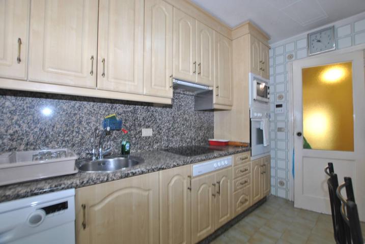 Piso En venta en Calvario, Vigo photo 0