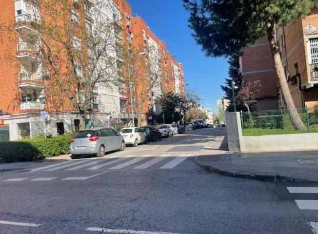 Piso exterior en Aluche photo 0