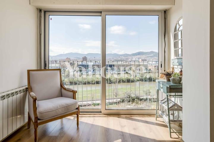 Piso en venta en Santa Coloma de Gramenet de 97 m2 photo 0