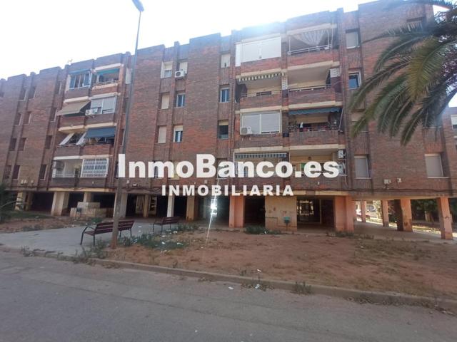 Piso en venta en Puerto de Sagunto de 108 m2 photo 0