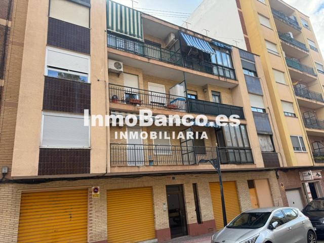 Piso en venta en Buñol de 73 m2 photo 0