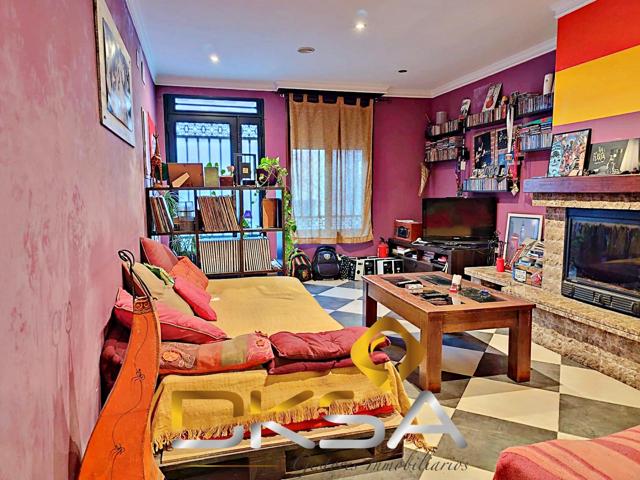 Bonita casa lista para entrar a vivir en Vila-real photo 0