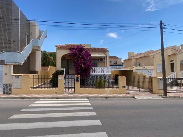 Villa En venta en San Fulgencio photo 0