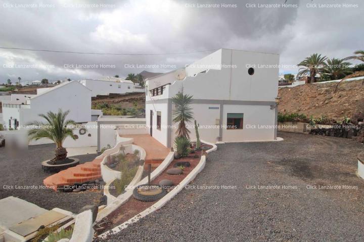 SE VENDE CASA CON VISTAS Y CON APARTAMENTO ANEXO EN GUIME LANZAROTE photo 0