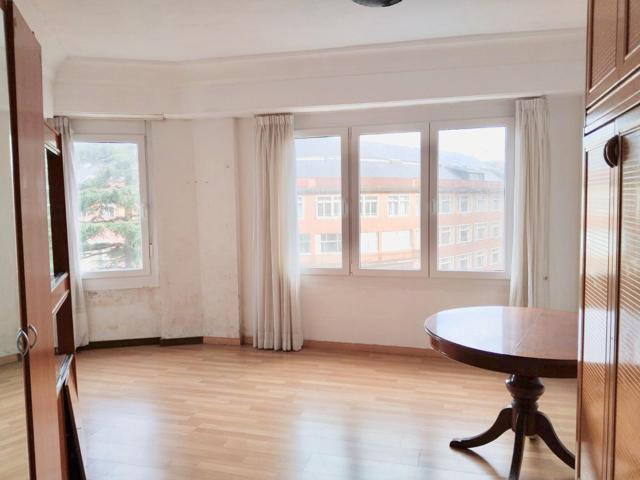 Piso En venta en Donostia-San Sebastián photo 0