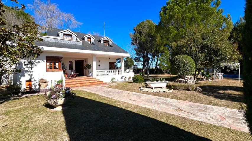 Casa En venta en El Zorongo, Zaragoza photo 0