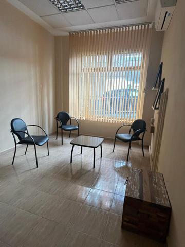 ALQUILER DESPACHO. CENTRO SANITARIO HOMOLOGADO. photo 0