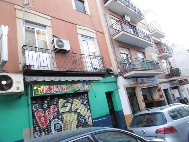 Piso En venta en Calle De Los Picos De Europa, 64, Puente De Vallecas, Madrid photo 0