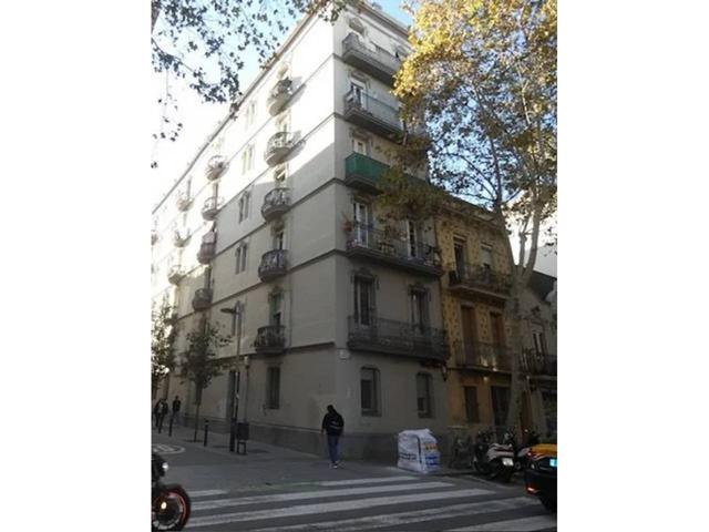 LOTE DE 9 VIVIENDAS JTO. PLAÇA CENTRE (SANTS) * JTO. ESTACIO SANTS photo 0