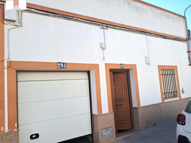 VENTA MONTIJO VIVIENDA PLANTA BAJA CON GARAJE, AMPLIA, LUMINOSA, POZO DE AGUA, LISTA PARA EVITAR, SPLIT AIRE ACONDICIONADO photo 0