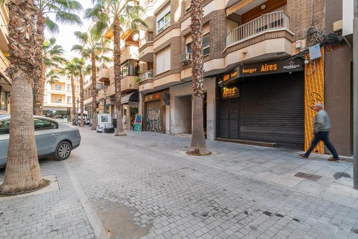 APARTAMENTO DE 3 DORMITORIOS 2 BAÑOS EN TORREVIEJA photo 0