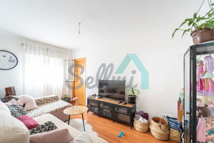 Piso en venta en Avilés de 61 m2 photo 0