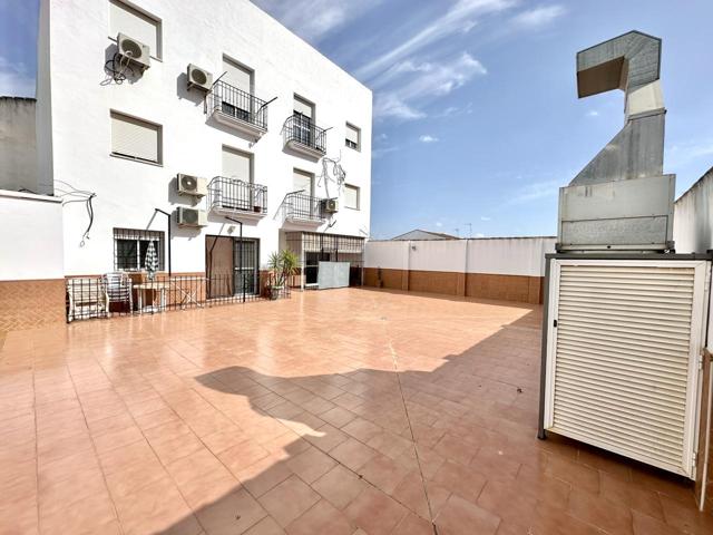 Piso en venta en Mollina de 78 m2 photo 0
