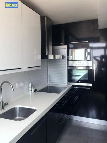 BLANHOGAR VENDE PISO REFORMADO AL LADO DEL VIALIA -ACTUALMENTE ALQUILADO photo 0