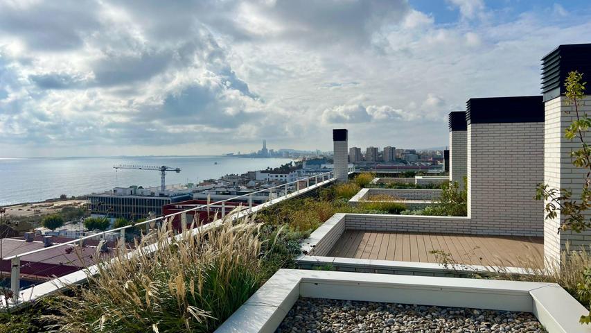 Piso En venta en Montgat photo 0