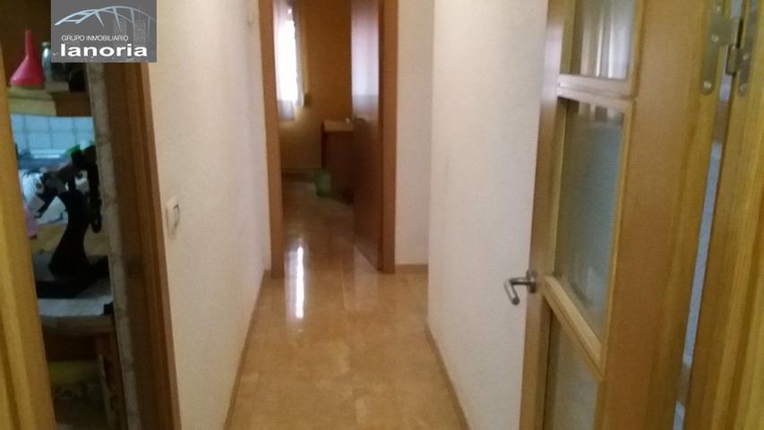 GRUPO LA NORIA VENDE AMPLIO PISO JUNTO AL PARQUE, CON 4 HAB, 2 BAÑOS Y GARAJE INCLUIDO EN PRECIO. photo 0