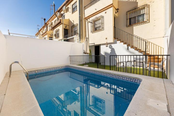 Venta de casa adosada con piscina en Belicena (Granada) photo 0