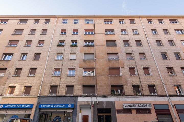 Centrico piso en el segundo ensanche. photo 0