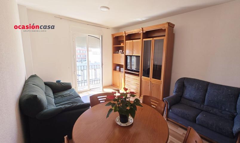 SE VENDE PISO EN ZONA CENTRO DE SALUD photo 0