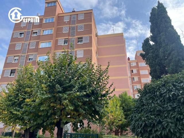 Piso en venta en Madrid, Aluche photo 0